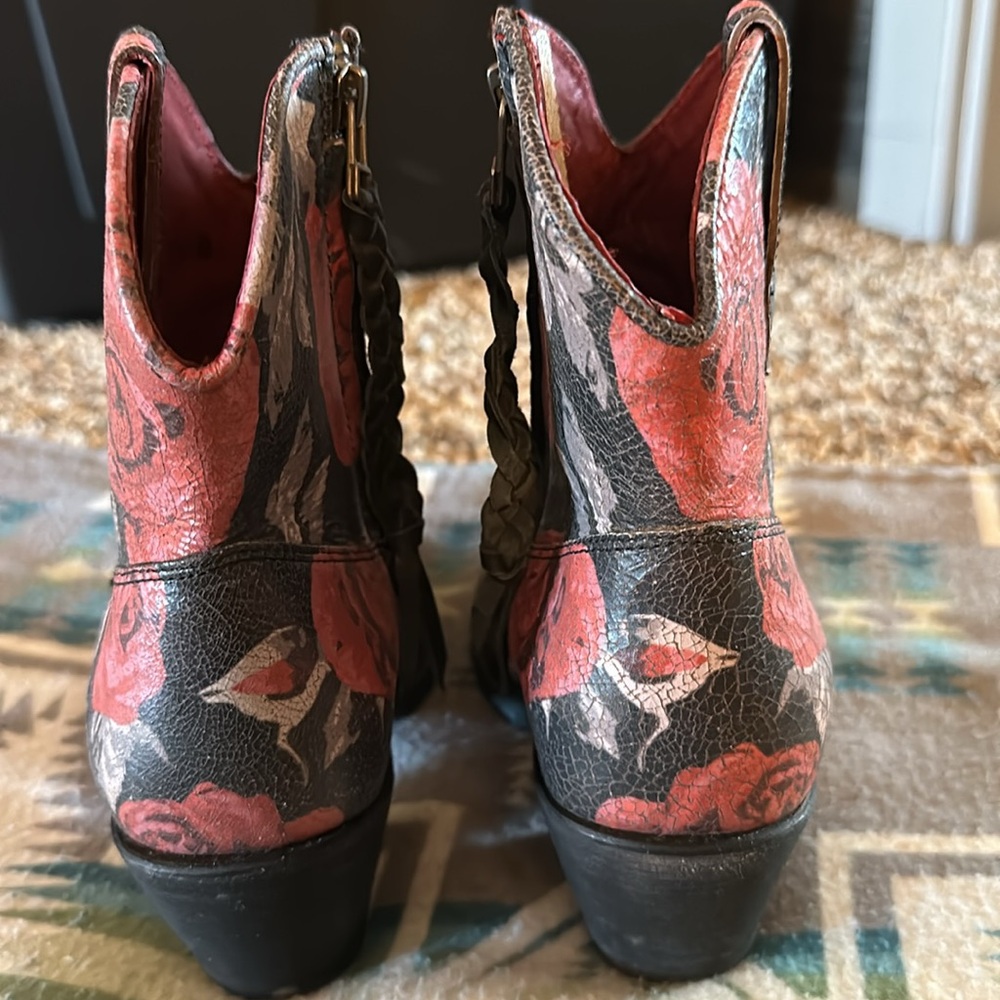 Ariat Booties - Picture 4 of 5